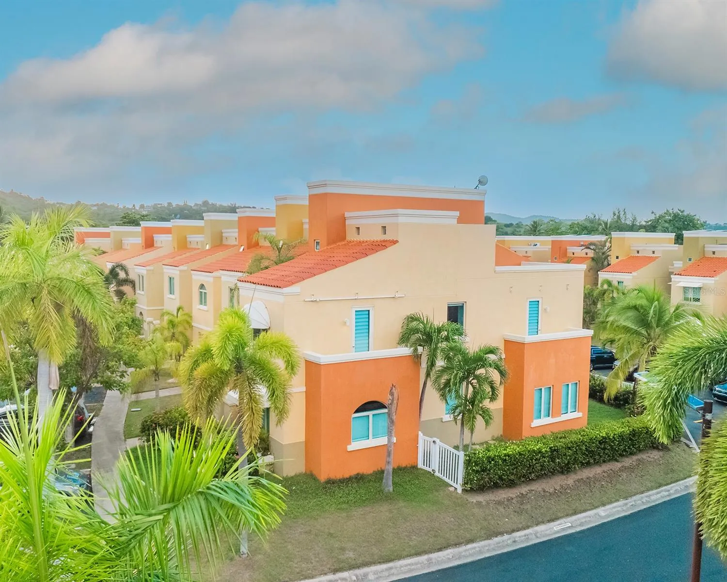 90 CANDELERO DR, Humacao, Puerto Rico 00791, 4 Bedrooms Bedrooms, ,3 BathroomsBathrooms,Residential Lease,For Rent,AQUABELLA,CANDELERO DR,PR9105704